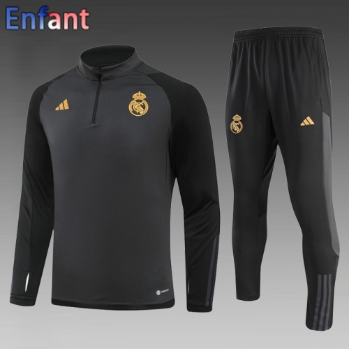 Survetement de Foot Real Madrid Enfant 2023 2024 C79